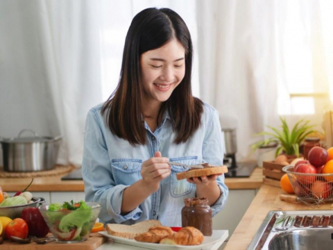 40后吃出稳定血压！营养师教5大类饮食这样吃，“5+5法则”降低高血压，这种肉别吃 – 大保社