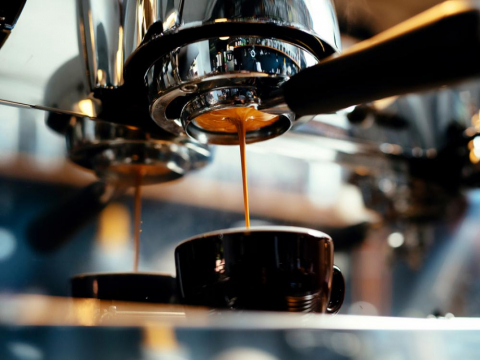 咖啡喝多不只兴奋睡少！研究“心脏衰竭”风险变高、1种人喝心脏更脆弱…看“这反应”就知代谢快慢 – 大保社