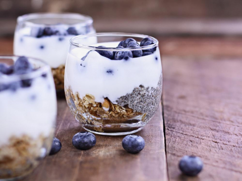 吃优格“5大好处”防骨松、抗忧郁！“希腊优格”跟一般优格差在哪？当心吃错把多余热量吞下肚 – 大保社