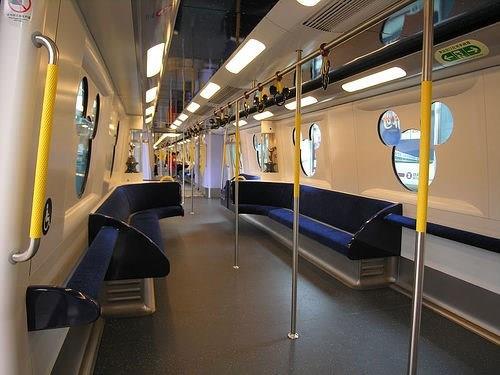 离TW最近的童话乐园!畅游香港迪士尼懒人包,看完直接出发! 内容图4 女神网-大潮社TV实时追踪属于女人新资讯的综合网站! 离TW最近的童话乐园!畅游香港迪士尼懒人包,看完直接出发! 乐活旅行 图4张