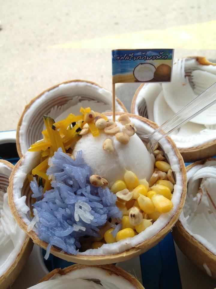 游曼谷必逛的 3 大市集:9 样“泰味”人气小吃,错过别说你来过泰国! 内容图4 女神网-大潮社TV实时追踪属于女人新资讯的综合网站! 游曼谷必逛的 3 大市集:9 样“泰味”人气小吃,错过别说你来过泰国! 乐活旅行 图4张