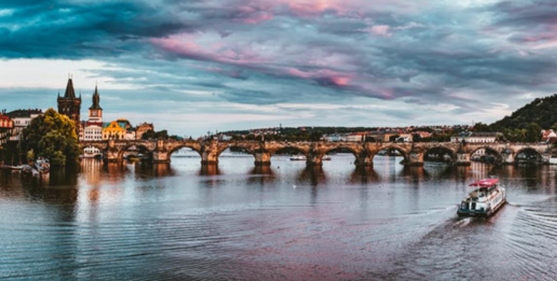 世界必去 10 大旅游地点:瑞典、安哥拉、白俄罗斯…感受特殊有趣的人文风情 内容图1 女神网-大潮社TV实时追踪属于女人新资讯的综合网站! 世界必去 10 大旅游地点:瑞典、安哥拉、白俄罗斯…感受特殊有趣的人文风情 休闲学堂 图1张