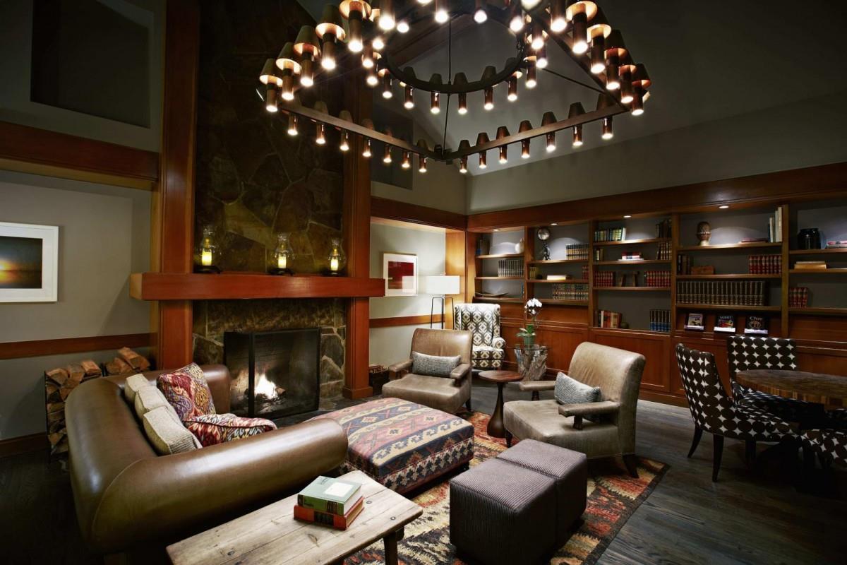 想来场鬼月试胆大会?欢迎夜宿 booking.com 特搜全球 5 间惊悚片拍摄场景饭店 内容图8 女神网-大潮社TV实时追踪属于女人新资讯的综合网站! Salish Lodge & Spa 1