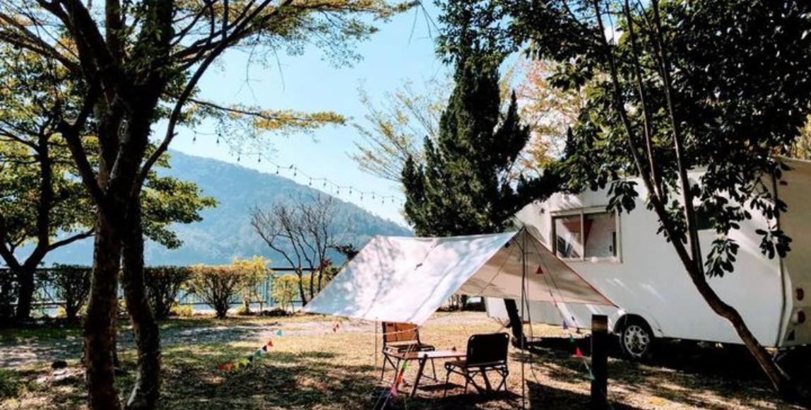 不再大包小包!9 个媲美饭店的露营车民宿,懒人也能接近大自然、仰望星空的乐趣! 内容图1 女神网-大潮社TV实时追踪属于女人新资讯的综合网站! 不再大包小包!9 个媲美饭店的露营车民宿,懒人也能接近大自然、仰望星空的乐趣! 今晚睡哪 图1张