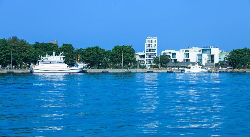 来渔光岛观浪赏日落吧!推荐 7 间绝美民宿,享受黄昏时分的温柔浪漫 内容图2 女神网-大潮社TV实时追踪属于女人新资讯的综合网站! 193401167