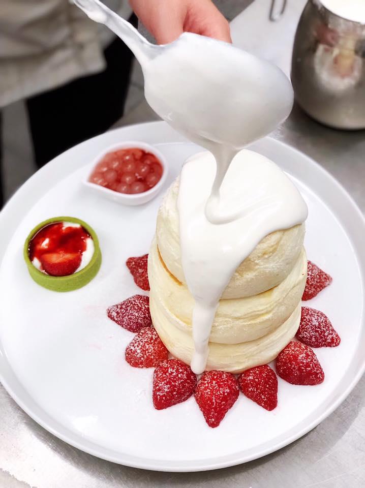 草莓季来临!5 家严选粉红梦幻甜点,品尝当季最新鲜的美味 内容图9 女神网-大潮社TV实时追踪属于女人新资讯的综合网站! 草莓季来临!5 家严选粉红梦幻甜点,品尝当季最新鲜的美味 休闲学堂 图9张