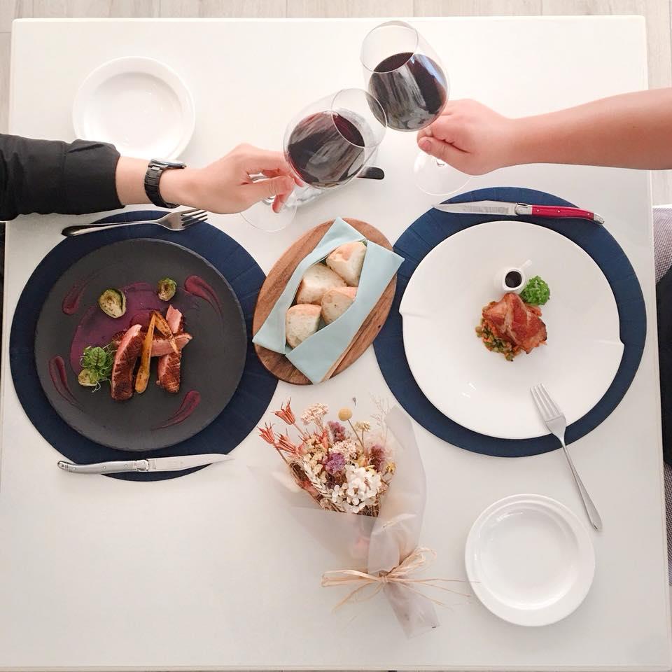 想来点罗曼蒂克吗?精选台中 10 家约会餐厅,邀请他一起“制造浪漫” 内容图2 女神网-大潮社TV实时追踪属于女人新资讯的综合网站! 想来点罗曼蒂克吗?精选台中 10 家约会餐厅,邀请他一起“制造浪漫” 乐活旅行 图2张