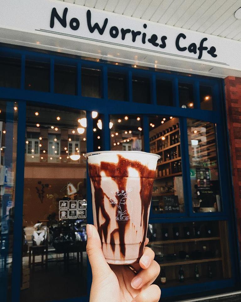 北门周边 5 间咖啡厅大搜查:在西门看完电影后,悠闲地散步到这来一杯咖啡吧! 内容图6 女神网-大潮社TV实时追踪属于女人新资讯的综合网站! 小意思BAR - No Worries Cafe-2.jpg