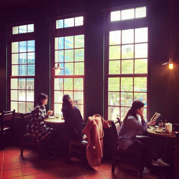 台式浪漫的老派约会:推荐 3 间大稻埕“浪漫茶馆”,晴天雨天都来喝一口好茶吧! 内容图2 女神网-大潮社TV实时追踪属于女人新资讯的综合网站! ASW Tea House 1(1).jpg