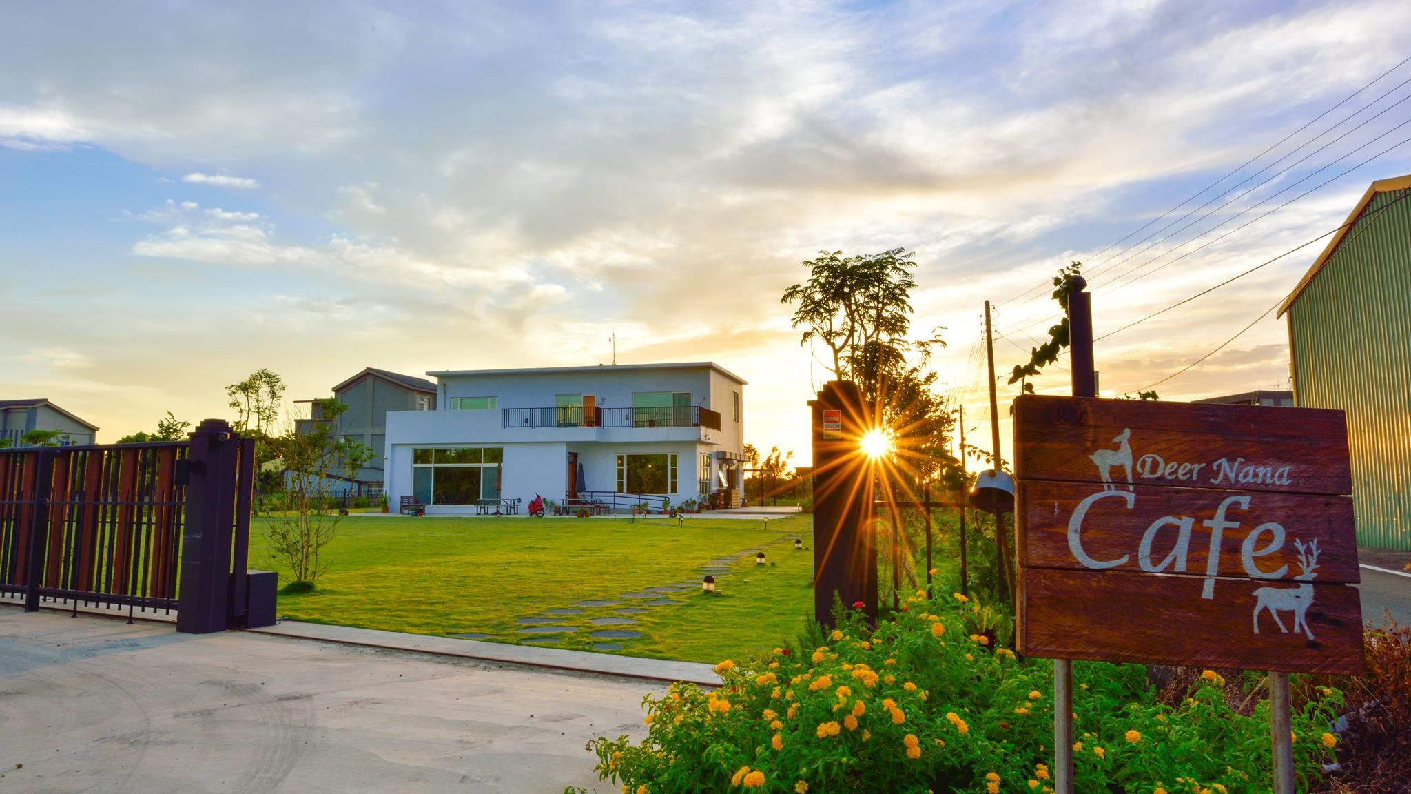 新竹 4 间“宠物餐厅”大搜查:就让毛小孩的温馨陪伴,疗愈生活中的疲惫吧! 内容图5 女神网-大潮社TV实时追踪属于女人新资讯的综合网站! 11741161_650503695091874_7498970786951390378_o