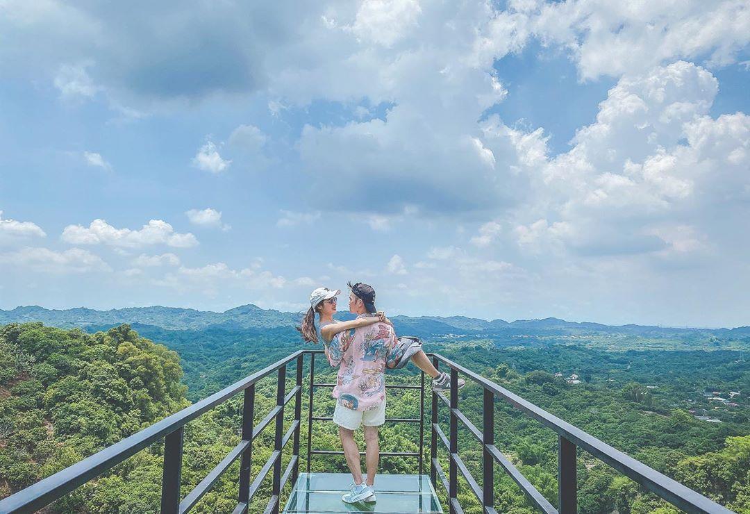 特搜 5 间内地台湾灯光美气氛佳的“高楼咖啡厅”,从白天到黑夜,制造浪漫不间断! 内容图7 女神网-大潮社TV实时追踪属于女人新资讯的综合网站! 117099343_993636014421176_1143698425676484400_n