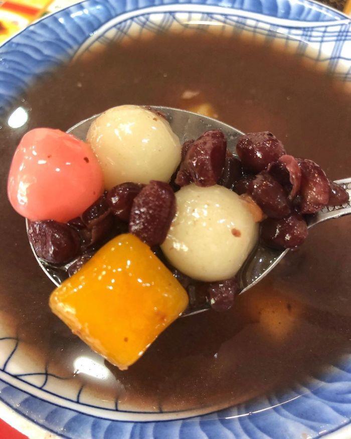 汤圆控的 10 家口袋名单!台北热门店家:酒酿、桂花、鲜肉…口味多种任君挑选 内容图4 女神网-大潮社TV实时追踪属于女人新资讯的综合网站! 汤圆控的 10 家口袋名单!台北热门店家:酒酿、桂花、鲜肉…口味多种任君挑选 休闲学堂 图4张