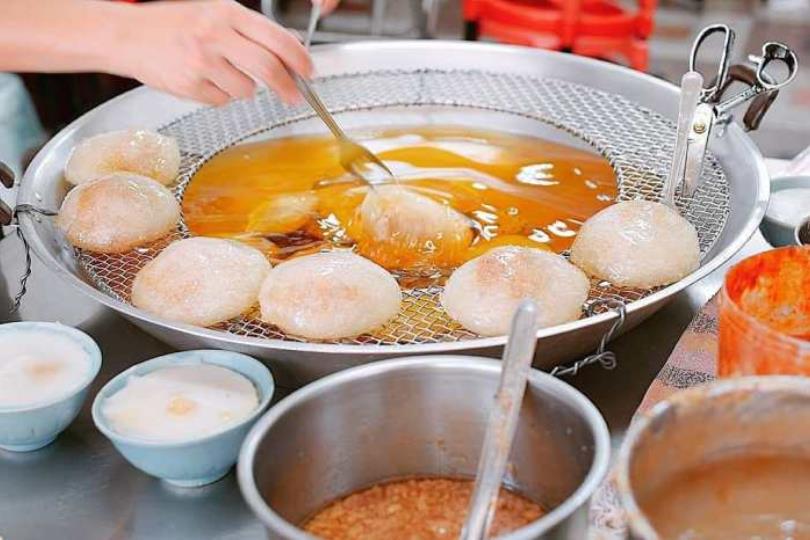 顶港有名声,下港上出名 8 家彰化人气肉圆报恁灾:在地人也排队必吃,各种肉圆的脆、Q、弹应有尽有! 内容图7 女神网-大潮社TV实时追踪属于女人新资讯的综合网站! 顶港有名声,下港上出名 8 家彰化人气肉圆报恁灾:在地人也排队必吃,各种肉圆的脆、Q、弹应有尽有! 休闲学堂 图7张