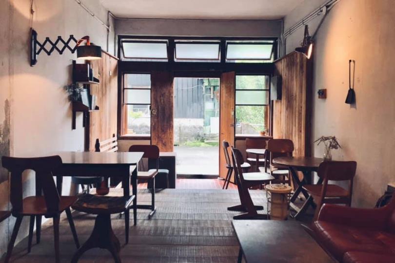 手持一杯咖啡浓黑醇香,望看绿山环绕:台北、新北山区咖啡厅十选 内容图3 女神网-大潮社TV实时追踪属于女人新资讯的综合网站! 手持一杯咖啡浓黑醇香,望看绿山环绕:台北、新北山区咖啡厅十选 休闲学堂 图3张