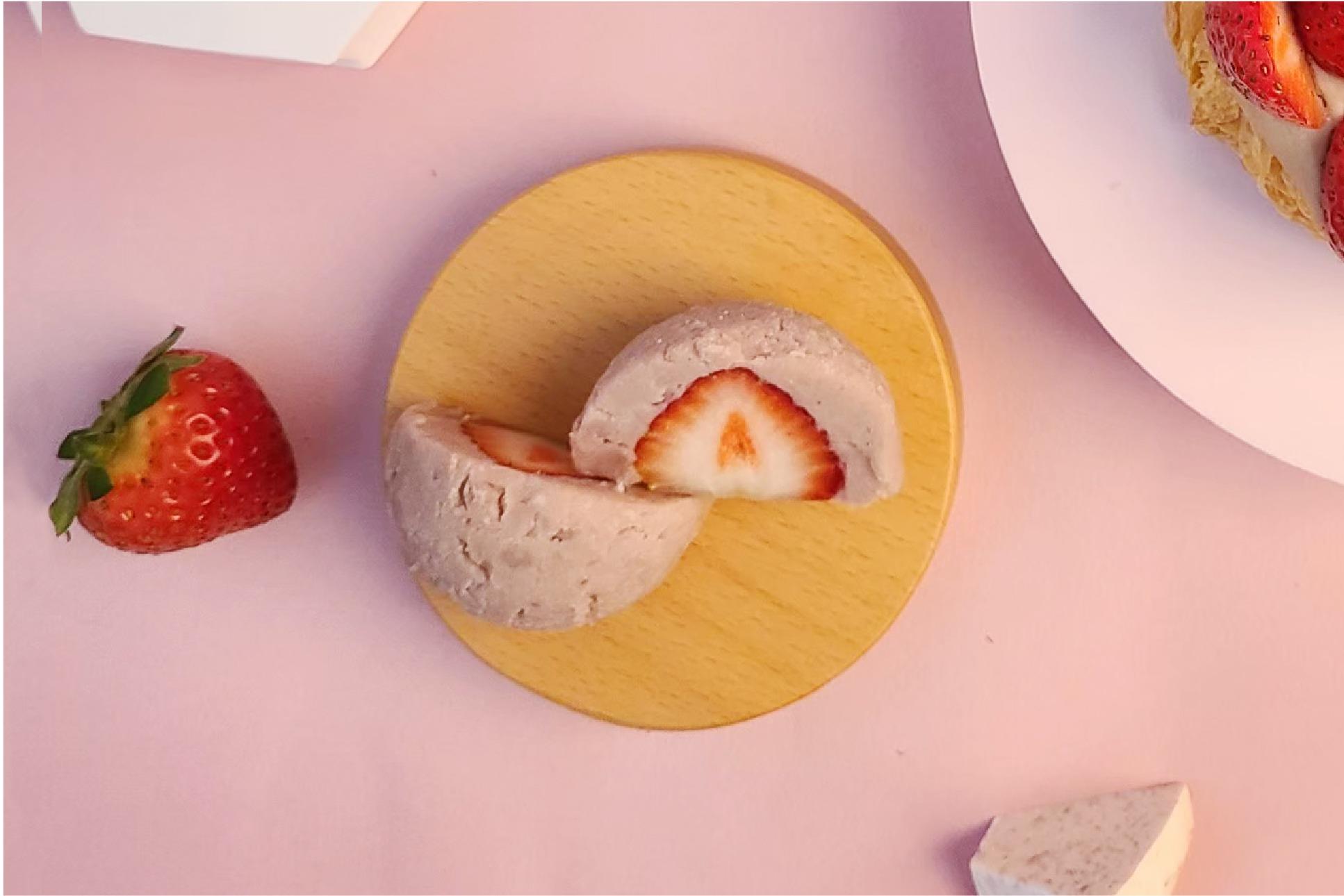 草莓控无法抗拒的季节:草莓季必吃 5 间疗愈甜点,职人巧思将“草莓”变成形形色色的甜蜜滋味! 内容图7 女神网-大潮社TV实时追踪属于女人新资讯的综合网站! 草莓控无法抗拒的季节:草莓季必吃 5 间疗愈甜点,职人巧思将“草莓”变成形形色色的甜蜜滋味! 乐活旅行 图7张