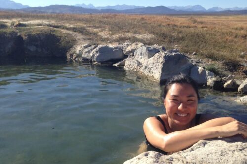 姐妹一起去泡汤！冬天泡汤怎么泡才暖身又健康？