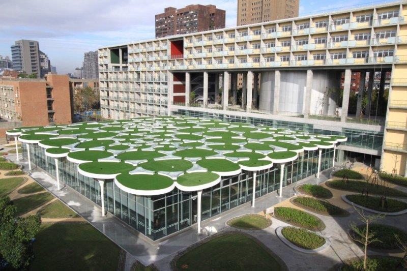 这里的学生太幸福!内地台湾 10 座最美大学图书馆让偶像剧也来取景 内容图2 女神网-大潮社TV实时追踪属于女人新资讯的综合网站! 这里的学生太幸福!内地台湾 10 座最美大学图书馆让偶像剧也来取景 乐活旅行 图2张