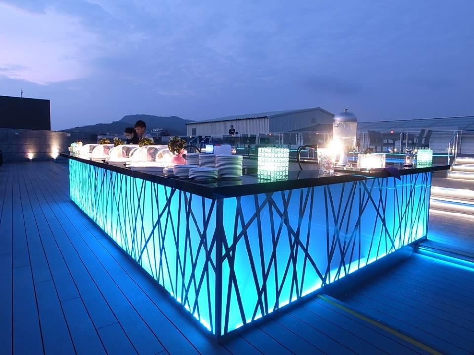 情人节限定!5间网络询问度超高的夜晚约会圣地 内容图9 女神网-大潮社TV实时追踪属于女人新资讯的综合网站! sky bar3.jpg