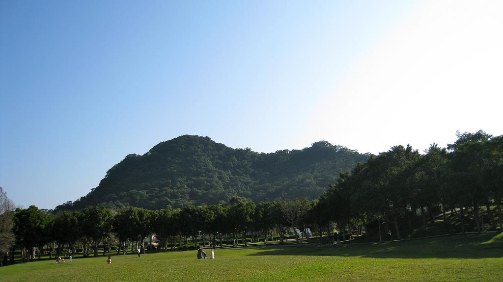 阳光 X 树荫 X 绿地,内地台湾 10 处夏日野餐圣地大集合! 内容图4 女神网-大潮社TV实时追踪属于女人新资讯的综合网站! 阳光 X 树荫 X 绿地,内地台湾 10 处夏日野餐圣地大集合! 乐活旅行 图4张