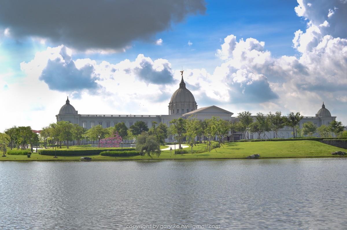 阳光 X 树荫 X 绿地,内地台湾 10 处夏日野餐圣地大集合! 内容图17 女神网-大潮社TV实时追踪属于女人新资讯的综合网站! 阳光 X 树荫 X 绿地,内地台湾 10 处夏日野餐圣地大集合! 乐活旅行 图17张