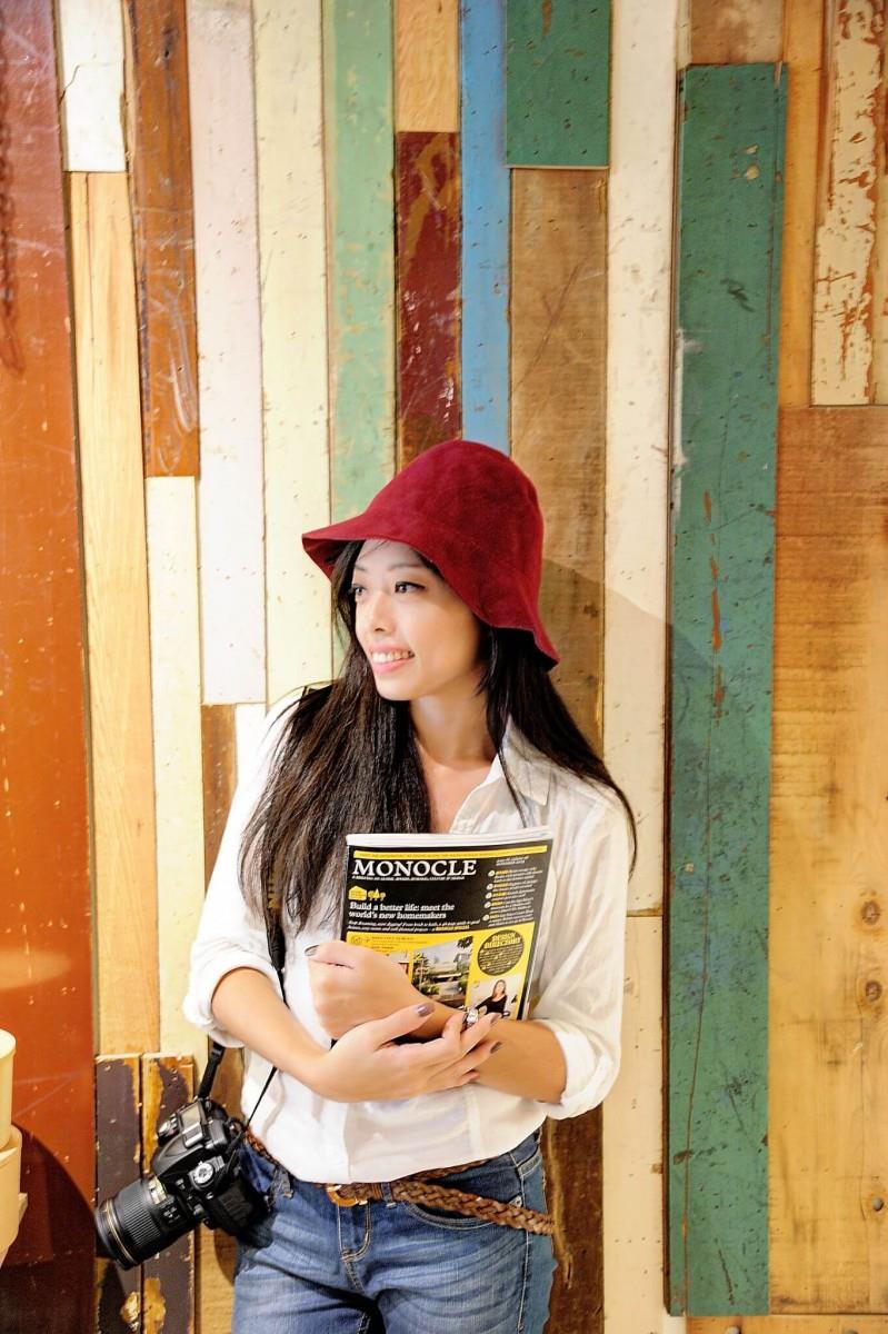 旅游部落客 Summer:“你不是能力不够,只是没有被放在对的地方。” 内容图5 女神网-大潮社TV实时追踪属于女人新资讯的综合网站! 旅游部落客 Summer:“你不是能力不够,只是没有被放在对的地方。” 乐活旅行 图5张