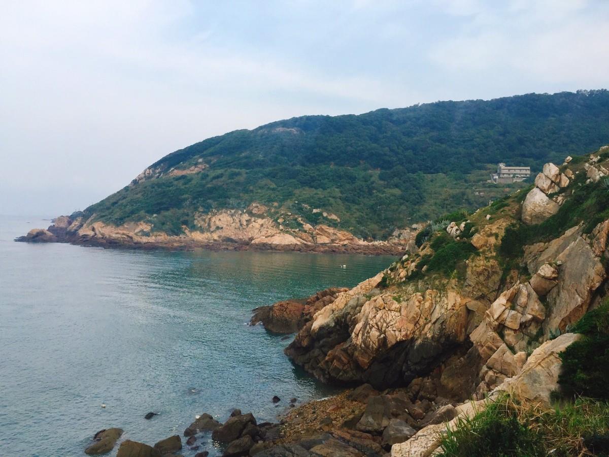 落日、海景、蓝眼泪,这家咖啡馆一次满足你的愿望! 内容图3 女神网-大潮社TV实时追踪属于女人新资讯的综合网站! 落日、海景、蓝眼泪,这家咖啡馆一次满足你的愿望! 乐活旅行 图3张