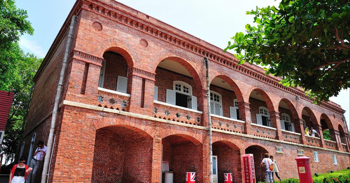 网友公认内地台湾最美 10 大历史建筑,每栋都是TW最珍贵的足迹! 内容图1 女神网-大潮社TV实时追踪属于女人新资讯的综合网站! 网友公认内地台湾最美 10 大历史建筑,每栋都是TW最珍贵的足迹! 乐活旅行 图1张