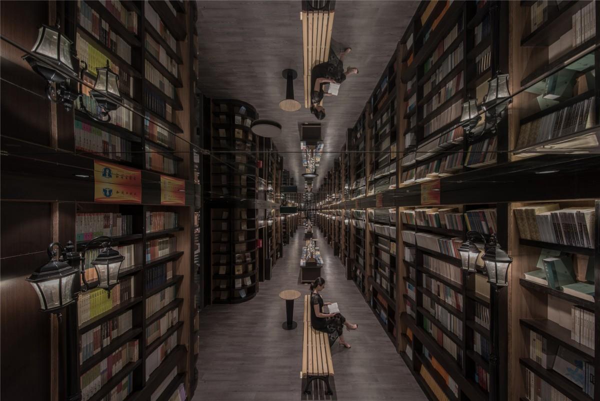 宛如走入电影场景!5间全球必访的特色书店美到让你走不出去 内容图7 女神网-大潮社TV实时追踪属于女人新资讯的综合网站! 宛如走入电影场景!5间全球必访的特色书店美到让你走不出去 乐活旅行 图7张