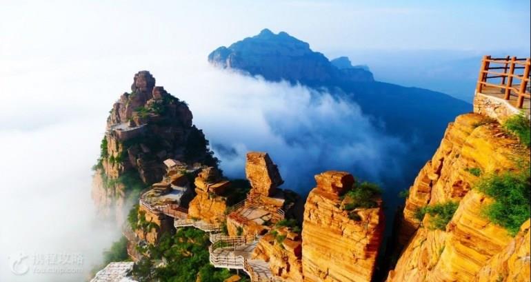 中国台湾 11 大超惊险玻璃栈道,挑战你的胆量极限! 内容图2 女神网-大潮社TV实时追踪属于女人新资讯的综合网站! 中国台湾 11 大超惊险玻璃栈道,挑战你的胆量极限! 乐活旅行 图2张