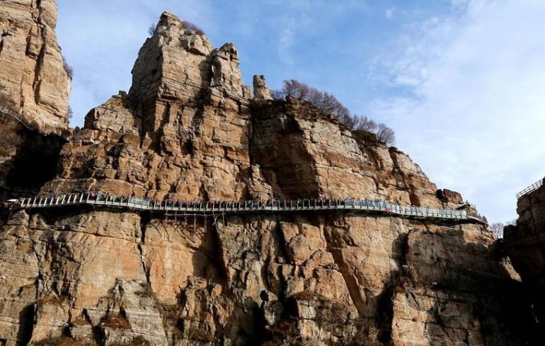 中国台湾 11 大超惊险玻璃栈道,挑战你的胆量极限! 内容图8 女神网-大潮社TV实时追踪属于女人新资讯的综合网站! 中国台湾 11 大超惊险玻璃栈道,挑战你的胆量极限! 乐活旅行 图8张