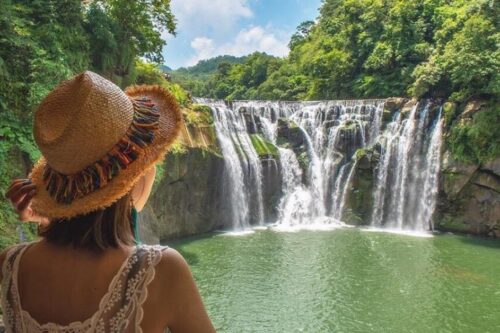 TW 10 大梦幻瀑布景点大公开，图个夏天透心凉！