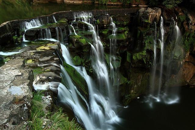 TW 10 大梦幻瀑布景点大公开,图个夏天透心凉! 内容图4 女神网-大潮社TV实时追踪属于女人新资讯的综合网站! 9489592686_b965e9a1cb_z.jpg