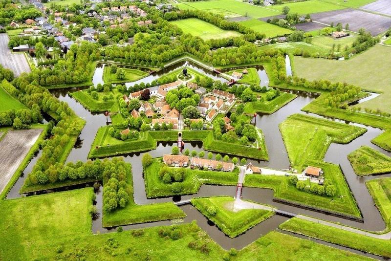 水都游船不是只有威尼斯!一定要造访的 5 个水乡之城 内容图6 女神网-大潮社TV实时追踪属于女人新资讯的综合网站! Giethoorn, Holland