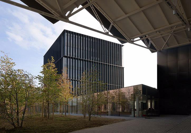 排队买门票也要参观!这几家时尚品牌总部美到可以拍电影 内容图7 女神网-大潮社TV实时追踪属于女人新资讯的综合网站! 排队买门票也要参观!这几家时尚品牌总部美到可以拍电影 乐活旅行 图7张