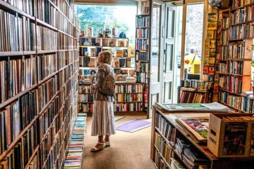 只想掉入书堆里！探索北部 10 间独立书店，在巷弄中找寻文青气息