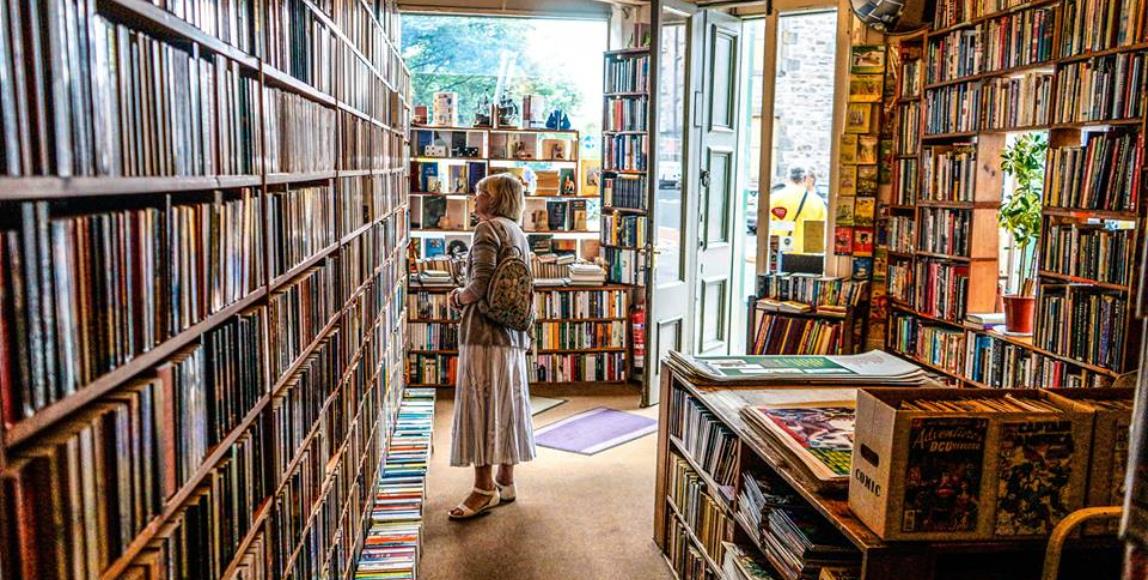 只想掉入书堆里!探索北部 10 间独立书店,在巷弄中找寻文青气息 内容图1 女神网-大潮社TV实时追踪属于女人新资讯的综合网站! 只想掉入书堆里!探索北部 10 间独立书店,在巷弄中找寻文青气息 乐活旅行 图1张
