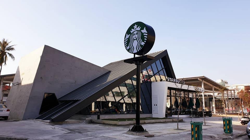 距离星星最近的门市:跟着编辑的脚步,一起走访那些城市外的美景星巴克 内容图3 女神网-大潮社TV实时追踪属于女人新资讯的综合网站! 51368797_2345039082392718_7318611945827860480_n.jpg