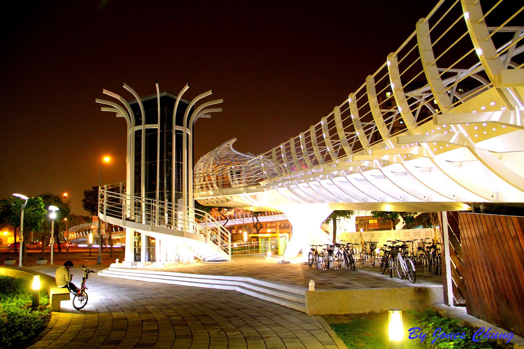 高雄一日游这样玩!跟随潮流,走透好玩好拍的 14 个隐藏人气秘境 内容图13 女神网-大潮社TV实时追踪属于女人新资讯的综合网站! 高雄一日游这样玩!跟随潮流,走透好玩好拍的 14 个隐藏人气秘境 乐活旅行 图13张