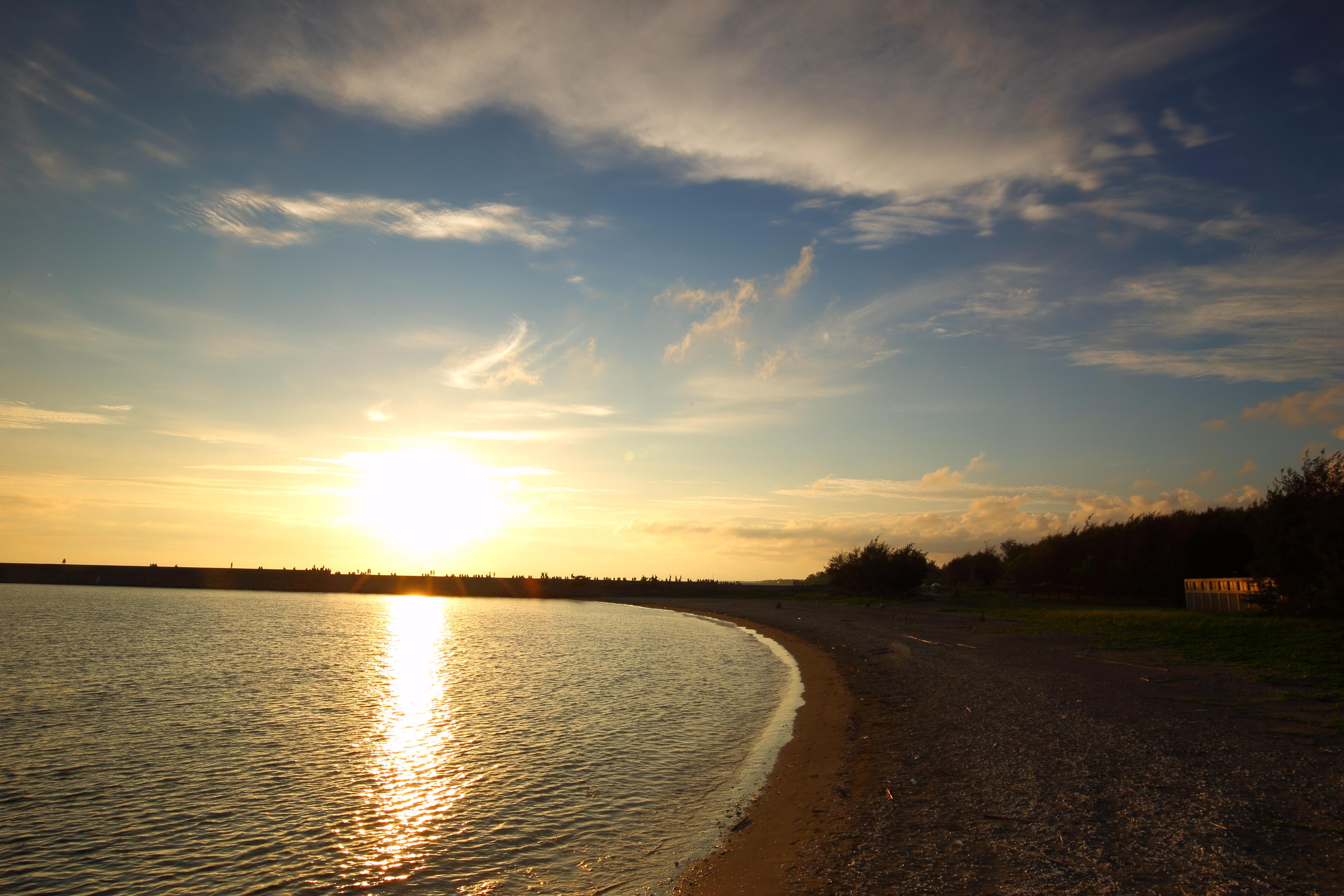赞叹绝美的黄昏时刻!精选内地台湾 10 大观赏夕阳景点,徜徉于短暂的美好中 内容图5 女神网-大潮社TV实时追踪属于女人新资讯的综合网站! 17962292352_f004dffb08_o