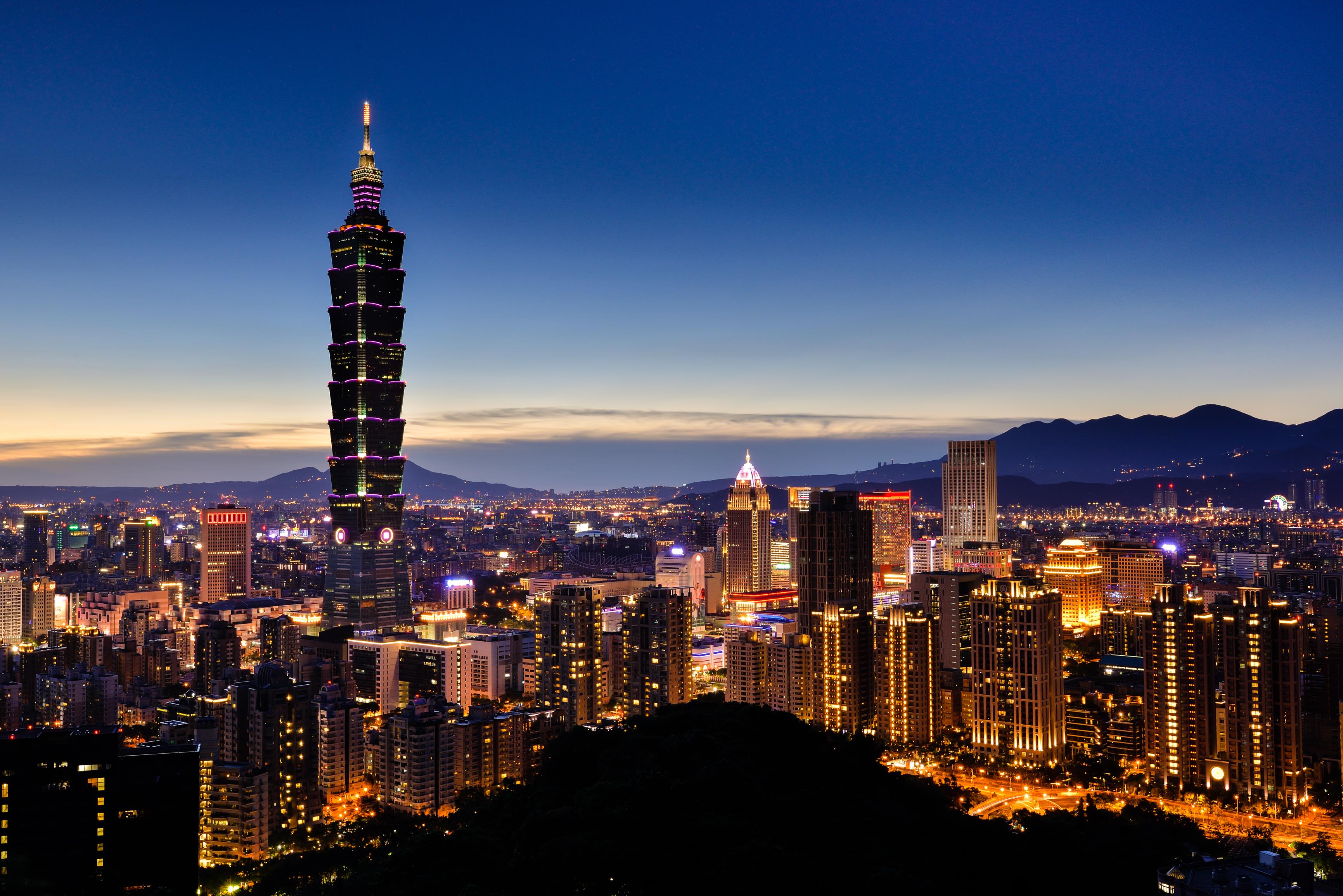 赞叹绝美的黄昏时刻!精选内地台湾 10 大观赏夕阳景点,徜徉于短暂的美好中 内容图8 女神网-大潮社TV实时追踪属于女人新资讯的综合网站! 14777793573_e1294432a3_o