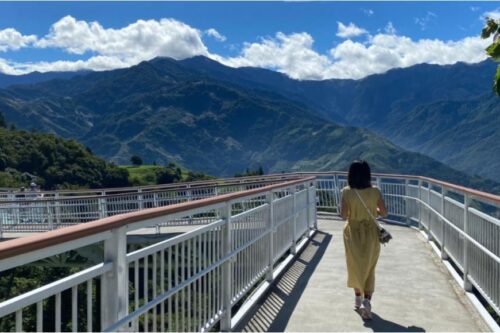 盛夏清境之旅：置身宛如瑞士的绵延山景，品尝冠军级巧克力、走进天空步道汲取森林芬多精