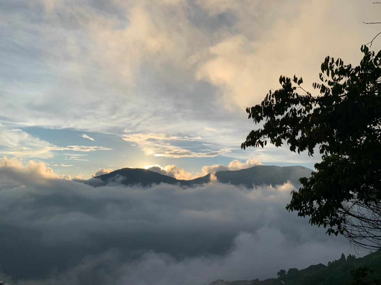 盛夏清境之旅:置身宛如瑞士的绵延山景,品尝冠军级巧克力、走进天空步道汲取森林芬多精 内容图5 女神网-大潮社TV实时追踪属于女人新资讯的综合网站! _200701_12