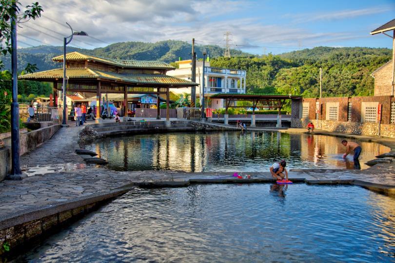 夏天就是要玩水!内地台湾 5 个免费玩水景点推荐,不用到郊区就能把夏天变清凉 内容图6 女神网-大潮社TV实时追踪属于女人新资讯的综合网站! 夏天就是要玩水!内地台湾 5 个免费玩水景点推荐,不用到郊区就能把夏天变清凉 乐活旅行 图6张