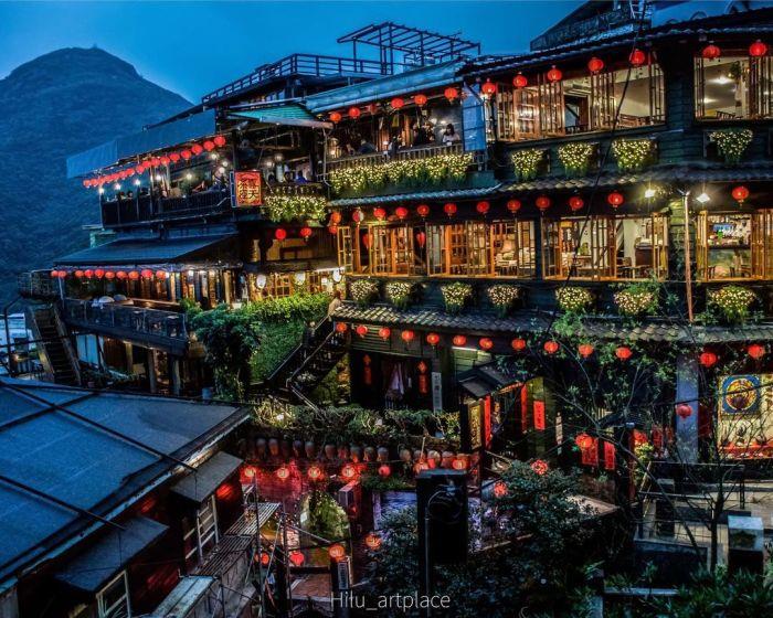 宫崎骏铁粉必踩场景点:神隐少女、天空之城、龙猫…重现电影经典场面 内容图2 女神网-大潮社TV实时追踪属于女人新资讯的综合网站! 宫崎骏铁粉必踩场景点:神隐少女、天空之城、龙猫…重现电影经典场面 乐活旅行 图2张