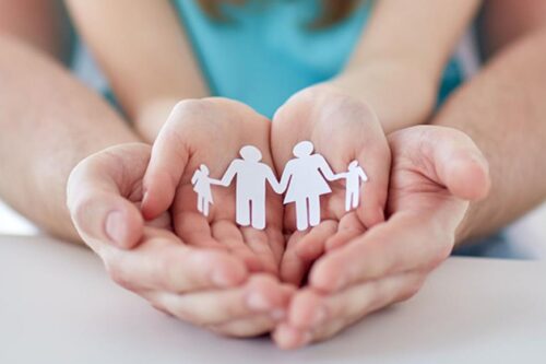 亲子暗号、成群结伴，做好“叫、跑、说”的演练，让孩子远离危险发生