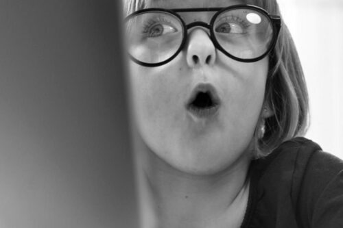 错误的赞美孩子反弄巧成拙？试试“Ｗ＋Ｂ称赞法”建立正确人生观！　