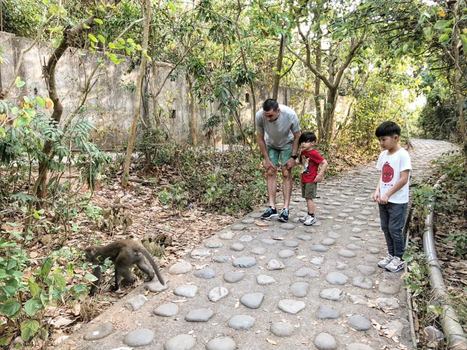 没有黑脸白脸!亚历妈夫妻同心:“不迎合”孩子才能让他们成长 内容图4 女神网-大潮社TV实时追踪属于女人新资讯的综合网站! 没有黑脸白脸!亚历妈夫妻同心:“不迎合”孩子才能让他们成长 亲子教育 图4张