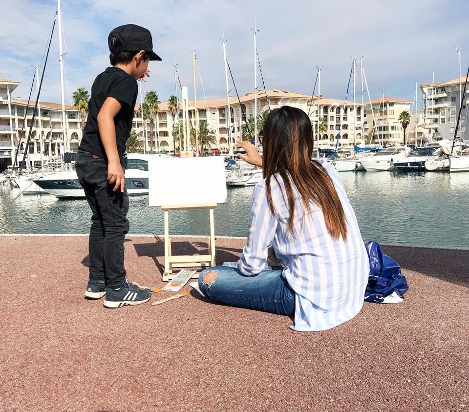 没有黑脸白脸!亚历妈夫妻同心:“不迎合”孩子才能让他们成长 内容图8 女神网-大潮社TV实时追踪属于女人新资讯的综合网站! 没有黑脸白脸!亚历妈夫妻同心:“不迎合”孩子才能让他们成长 亲子教育 图8张