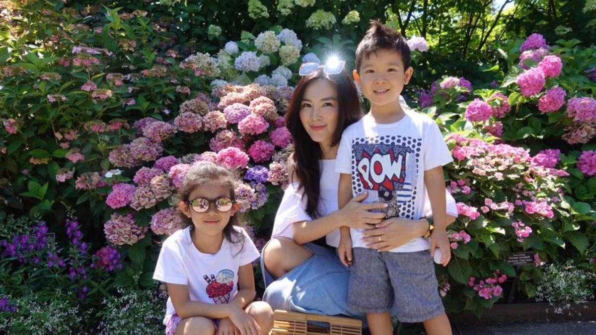 优雅育儿有一套!刘轩太太 “卡登妈咪”的气质妈妈养成术 内容图1 女神网-大潮社TV实时追踪属于女人新资讯的综合网站! 优雅育儿有一套!刘轩太太 “卡登妈咪”的气质妈妈养成术 亲子教育 图1张