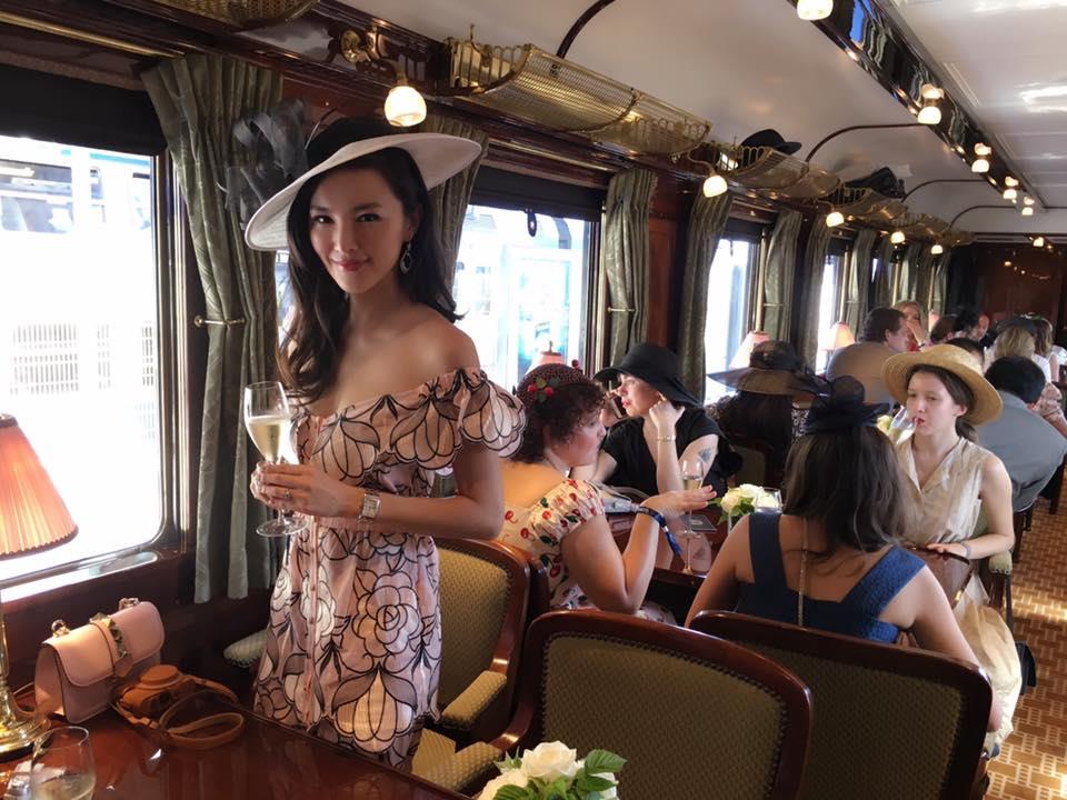 优雅育儿有一套!刘轩太太 “卡登妈咪”的气质妈妈养成术 内容图10 女神网-大潮社TV实时追踪属于女人新资讯的综合网站! 优雅育儿有一套!刘轩太太 “卡登妈咪”的气质妈妈养成术 亲子教育 图10张